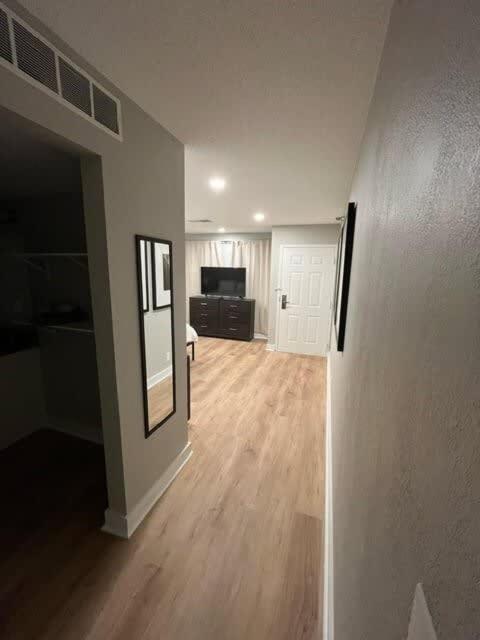 Aksarben Apt-Close To Uno & I80 Omaha Zewnętrze zdjęcie